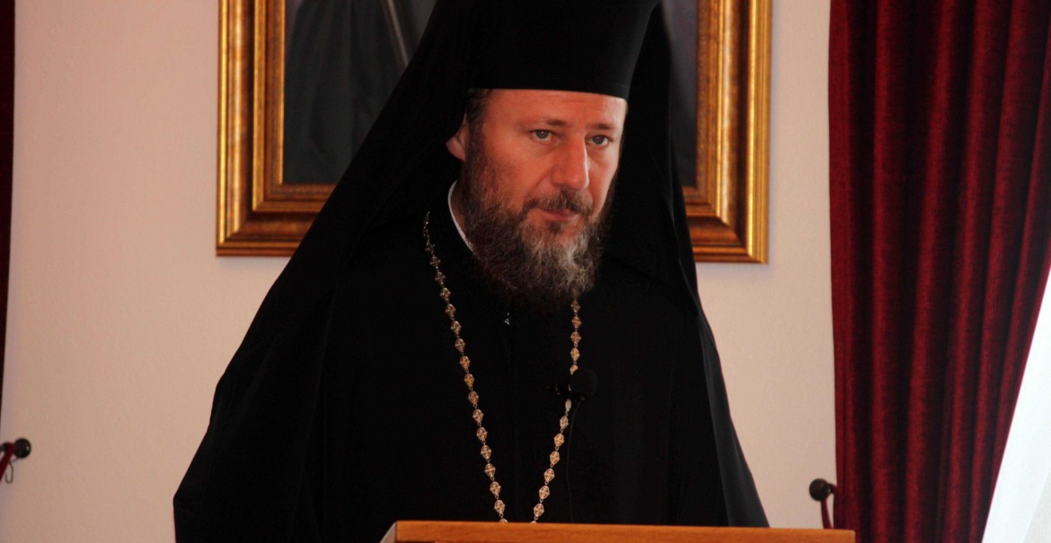 Preasfințitul Părinte Dr. Emilian Lovișteanul