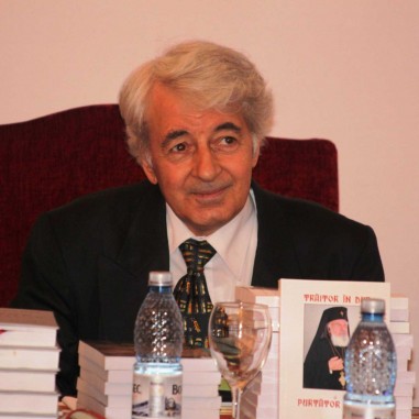 Conf. Univ. Dr. Ioan St. Lazăr