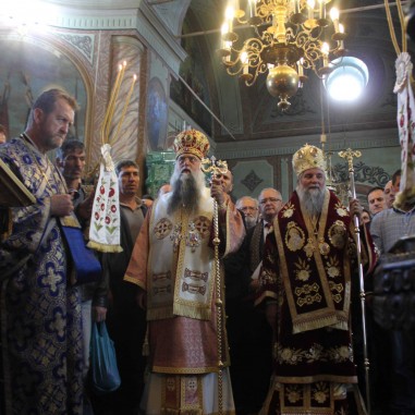 ÎPS Arhiepiscop Varsanufie și ÎPS Mitropolit Irineu