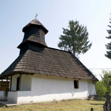 Biserica „Buna Vestire” „Sfânta Cuvioasă Parascheva” - sat. Slătioara