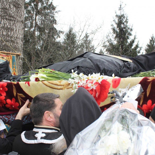 Slujba de înmormântare