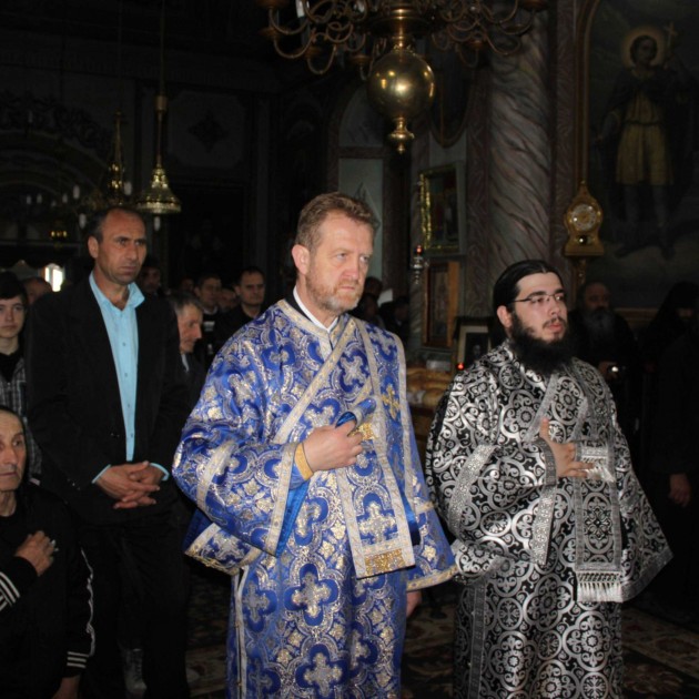 Hramul Sfintei Mănăstiri Frăsinei