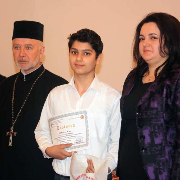 Premierea elevilor vâlceni, la Centrul Eparhial
