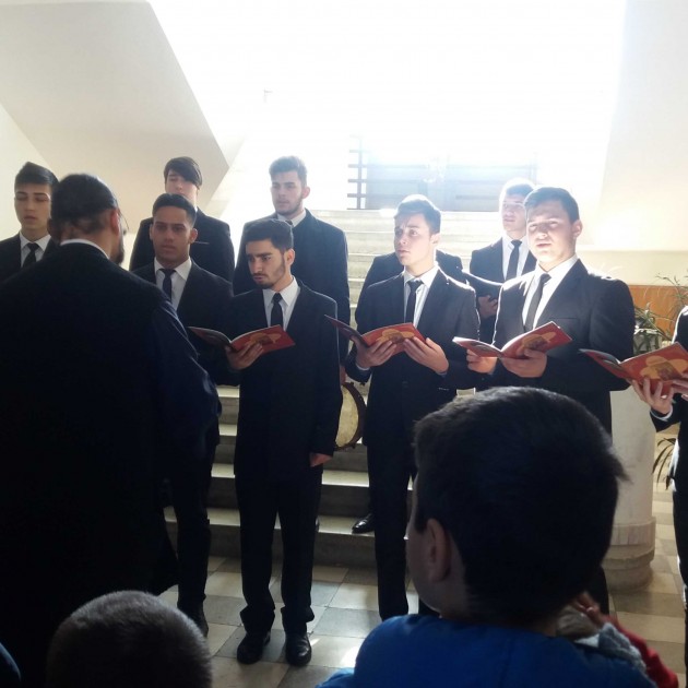 Copilăria, bucuria tuturor