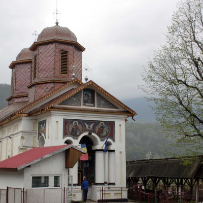 Parohia Călineşti Parohia Călineşti