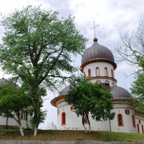 Sfânta Mănăstire Gruiul Lupului