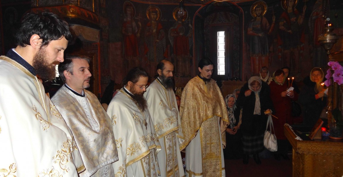 Hram la Paraclisul Buna Vestire