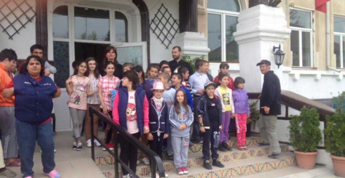 Mângâind pe cei bolnavi