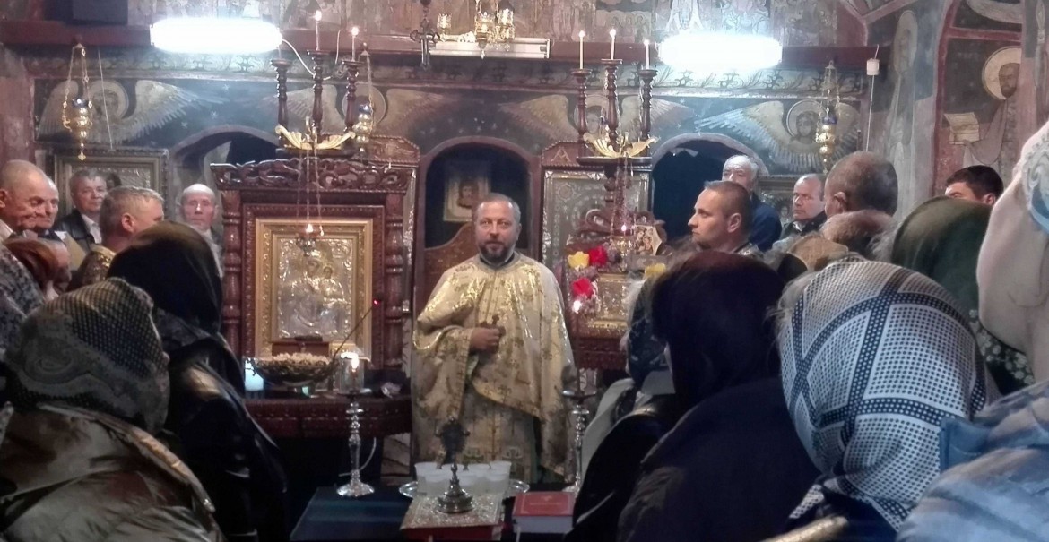 Parohia Căzăneşti