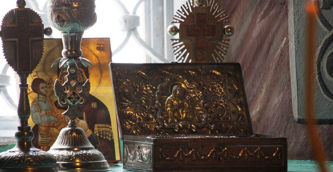 Sfinte moaște de la Frăsinei