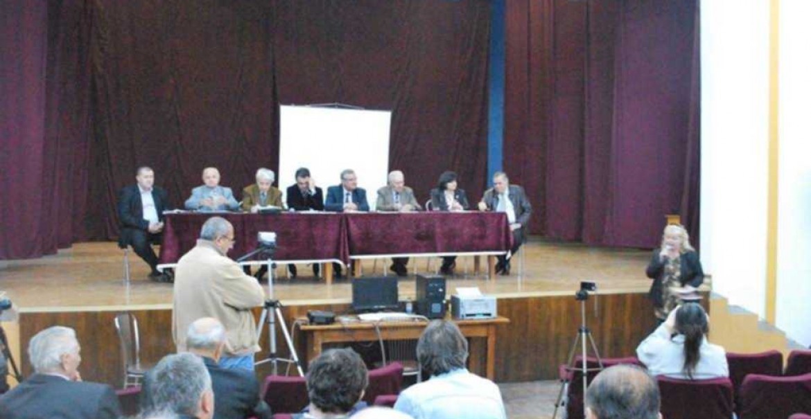 Lemnul, izvor de viaţă şi eterne comori