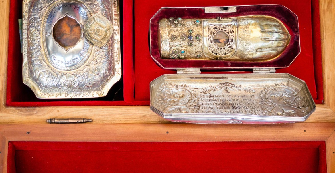 Moaştele Sfântului Ierarh Nifon