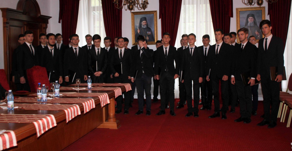 Premierea elevilor vâlceni, la Centrul Eparhial