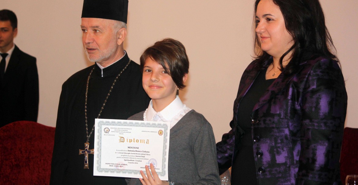 Premierea elevilor vâlceni, la Centrul Eparhial