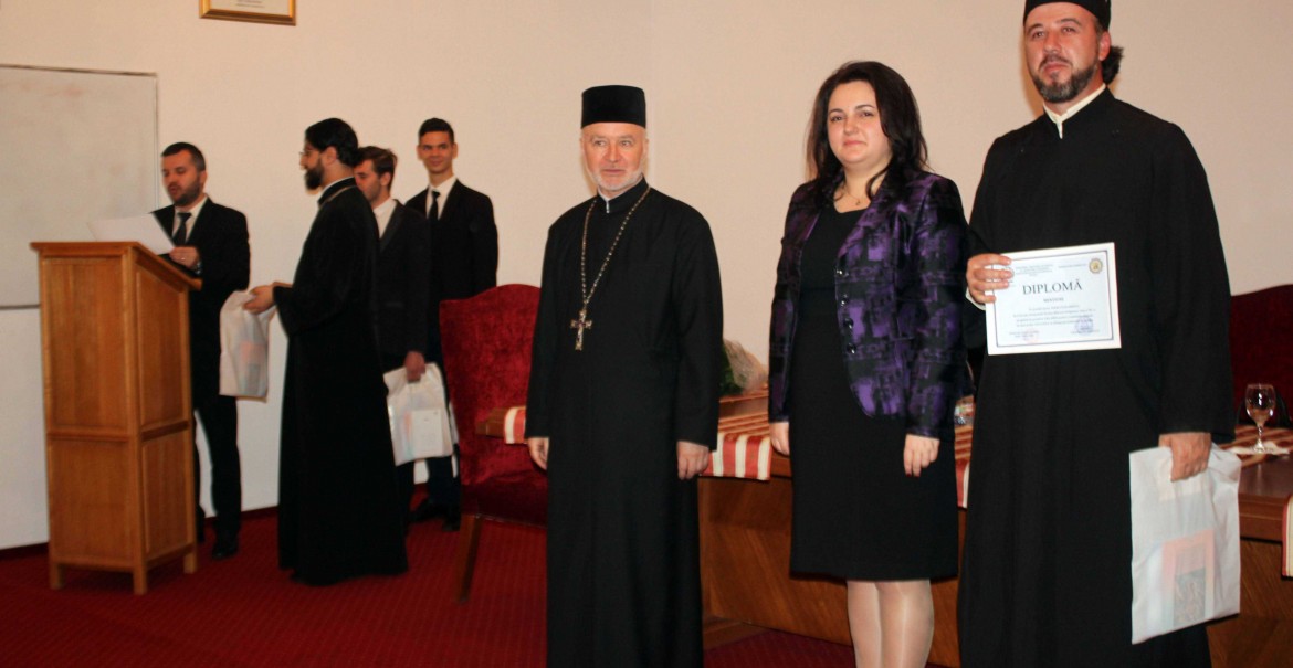 Premierea elevilor vâlceni, la Centrul Eparhial Premierea elevilor vâlceni, la Centrul Eparhial
