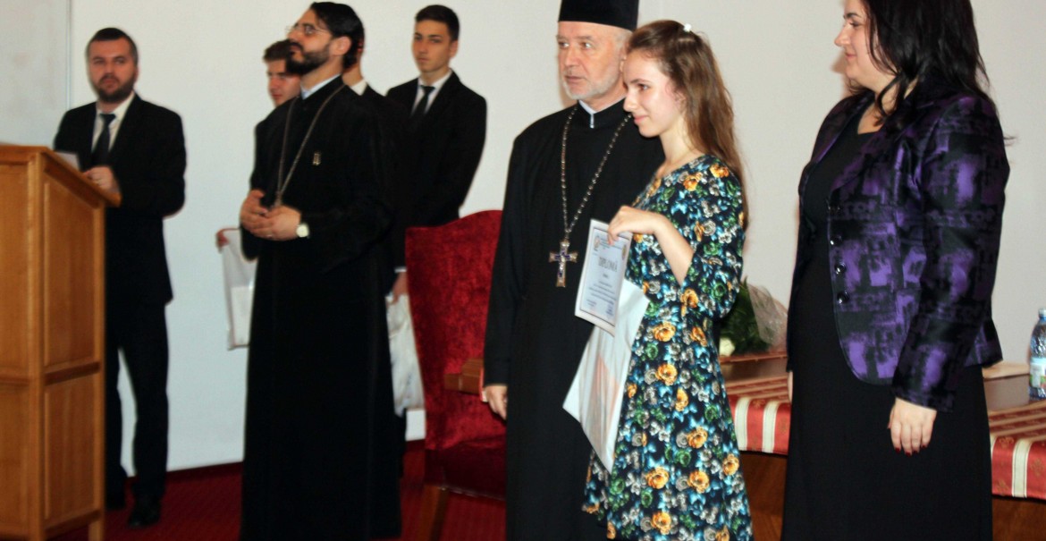 Premierea elevilor vâlceni, la Centrul Eparhial Premierea elevilor vâlceni, la Centrul Eparhial