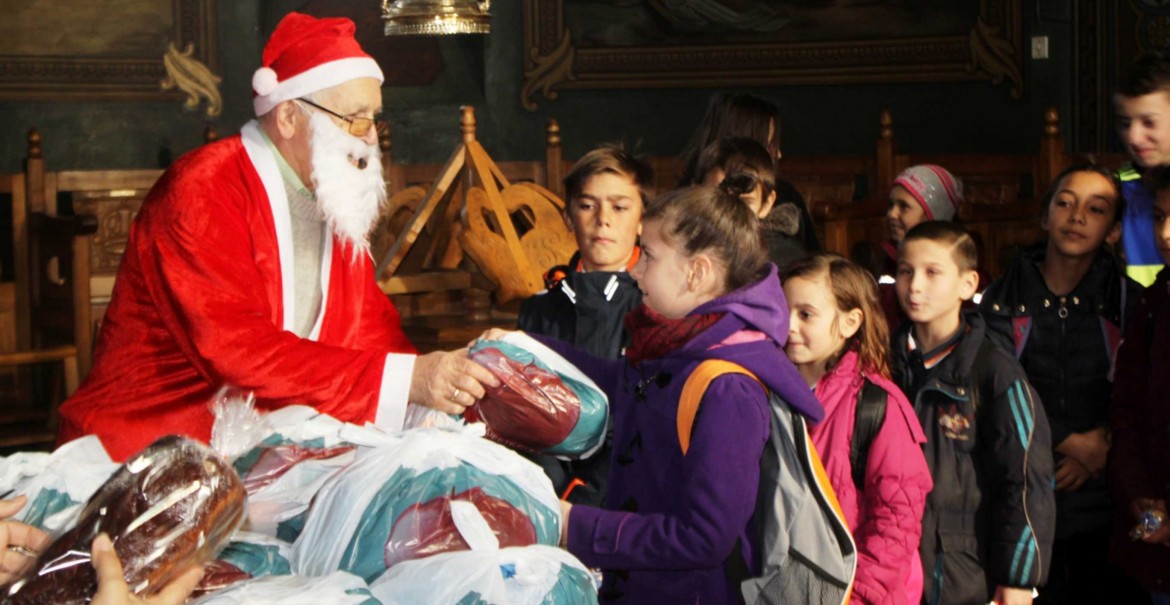 Daruri pentru elevi în Râmnicu-Vâlcea