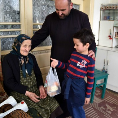 Să-i îngrijim pe cei bolnavi