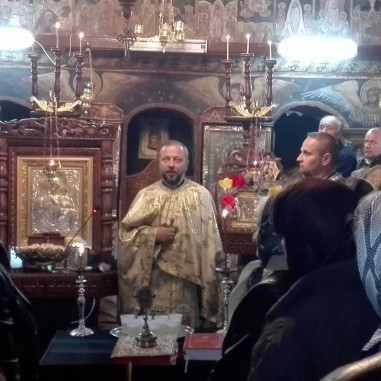 Parohia Căzăneşti