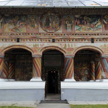 Biserica Sfântul Nicolae din Păușești-Măglași