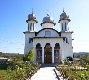 Biserica Parohială "Înălțarea Domnului" Parohia Berbești